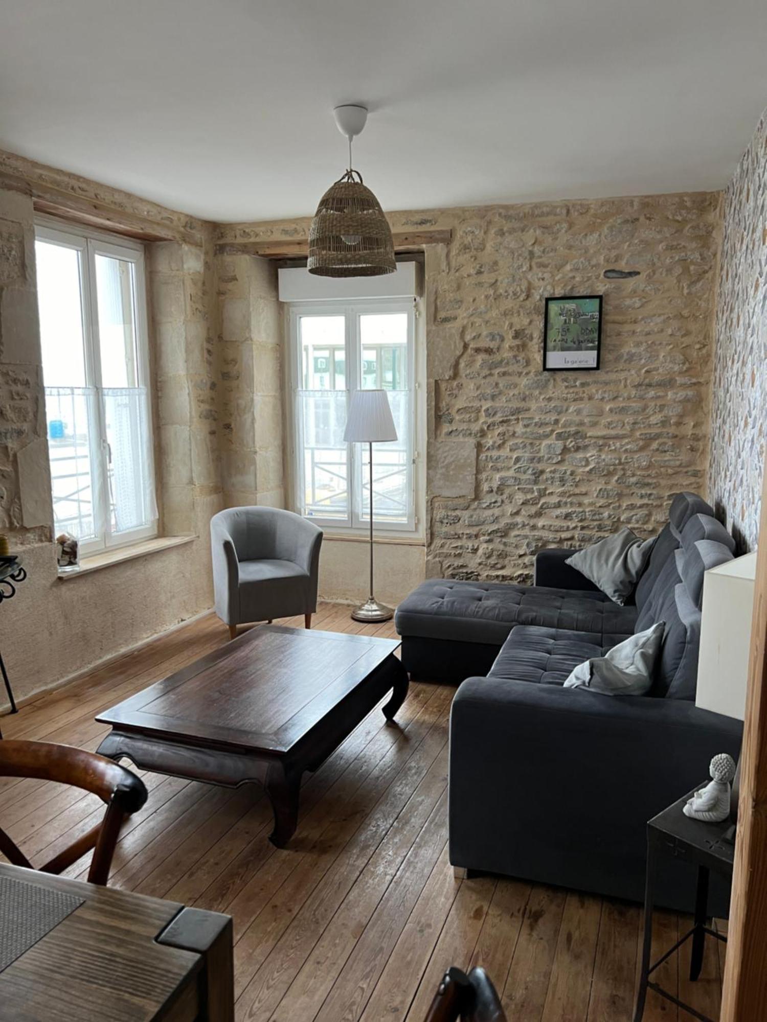 Appartement 3 Pieces Bord De Mer Place Du 6 Juin ارومانش لي بان المظهر الخارجي الصورة